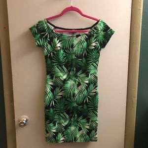 FOREVER 21 palm leaf bodycon dress 🐝